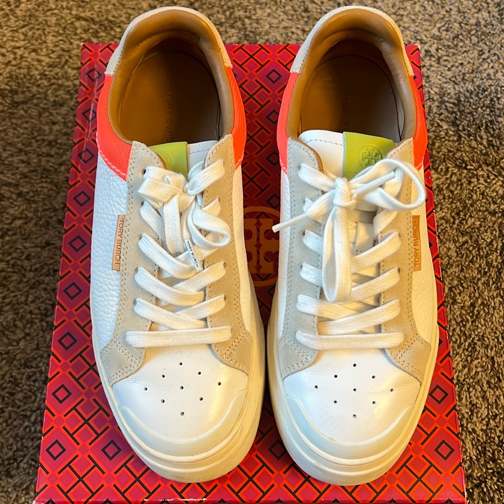 Tory Burch Ladybug Sneaker Size 8.5 in White/Fluorescent Pink/Frost